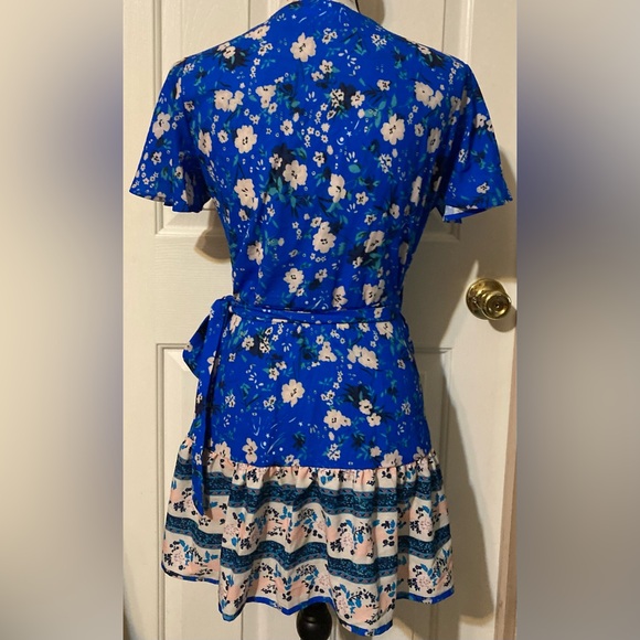 NWOT Girls Size L Pinkiwine Wraparound Flower Dress - Picture 4 of 16